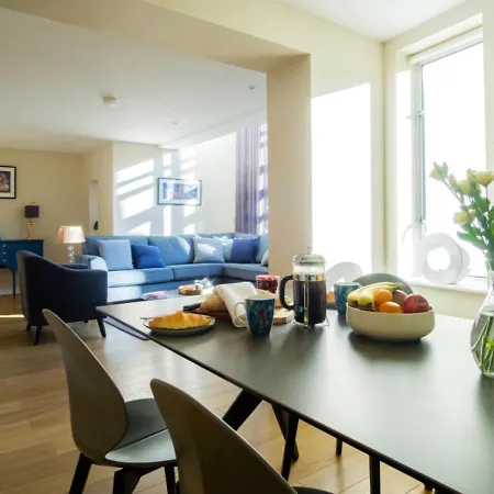 17 Stonegate - A House Of Holiday דירה יורק