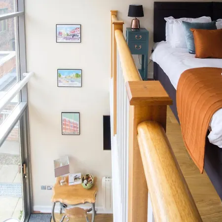 Апартаменты 17 Stonegate - A House Of Holiday *